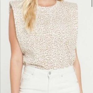 Leopard shoulder pad tank